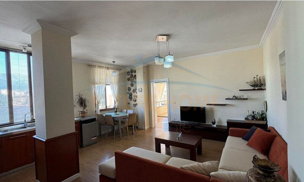 In Affitto, Appartamento 2+1, MOZAIKU, 21 Dhjetori, Tirane.