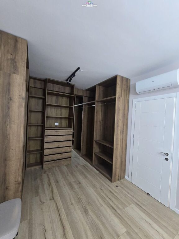 Apartament Ne Shitje 2+1+2 ne Porcelan (ID B120807) Tirane