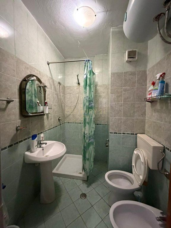 APARTAMENT 1+1 PER SHITJE NE PLAZH ,DURRES !