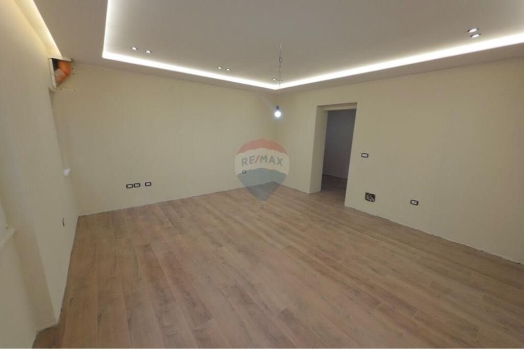 Artament 1+1 për Shitje – Shkolla Osman Myderizi!