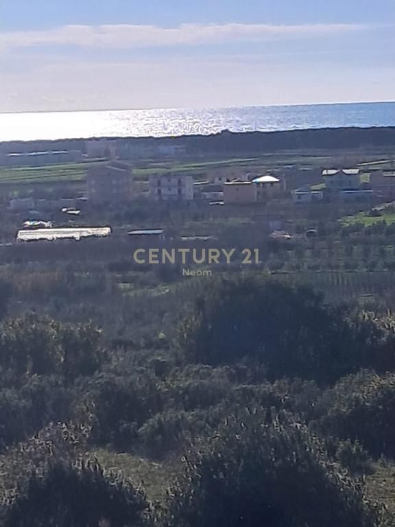 Shitet Tokë në Spille – 5,930 m² 180,000 €