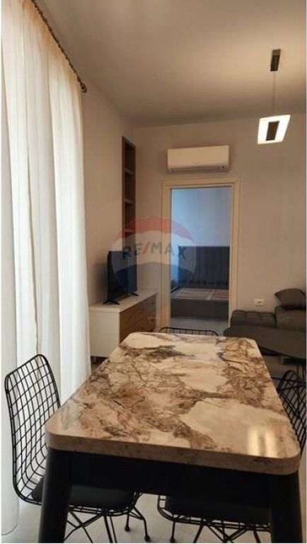 Me qira 1+1 ish fusha Aviacionit