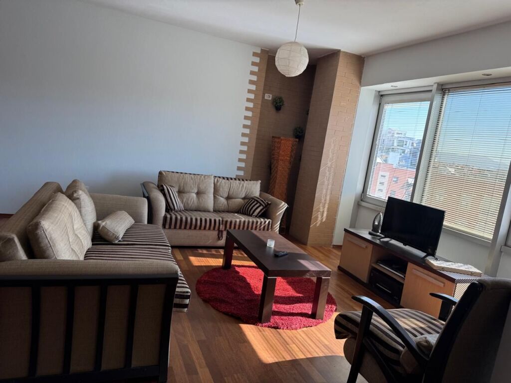 Apartament 2+1 per qira, RR KAVAJES