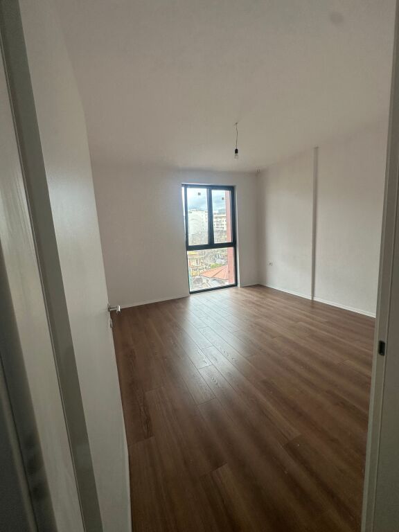 Apartment 1+1 , Roma Gallery Kavaja Street