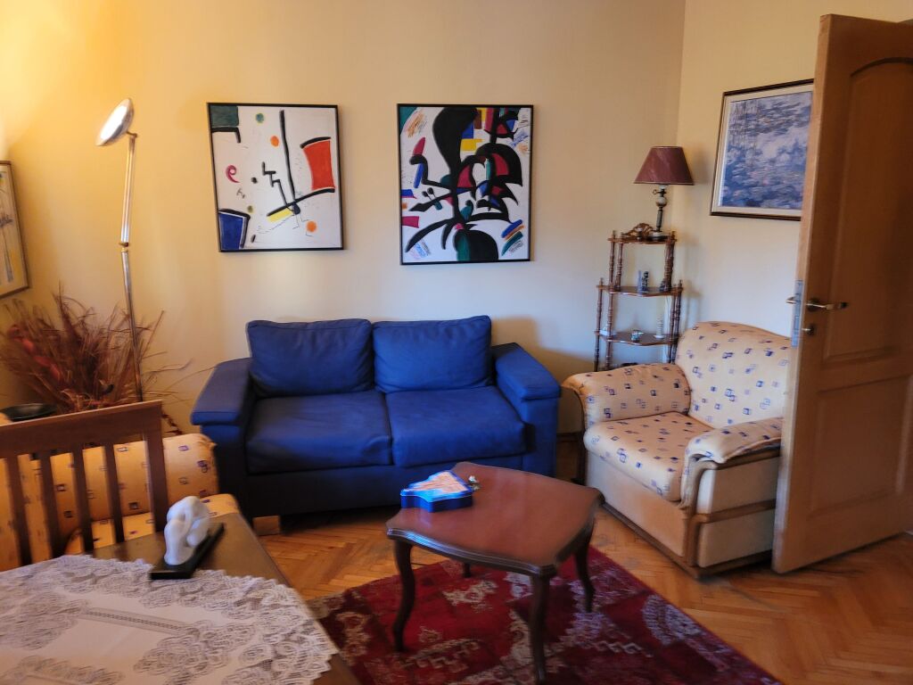 Jepet me qera apartament 2+1 – pranë Stadiumi Dinamo, Tiranë