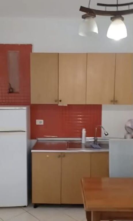 APARTAMENT 1+1. 40000 LEKE.ASTIR