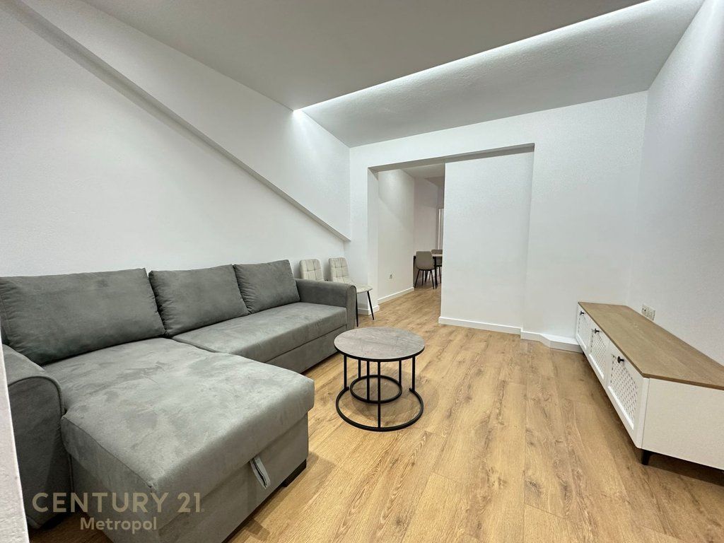 APARTAMENT 1+1 ME QIRA TEK MYSLYM SHYRI