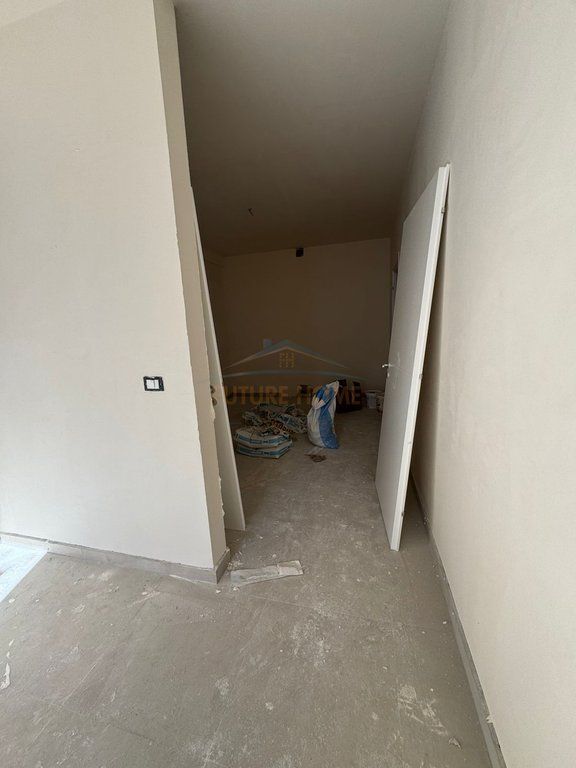 SHITET APARTAMENT 2+1