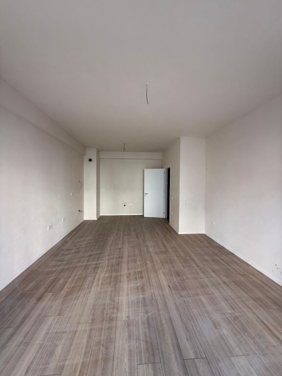 Appartamento 1+1 in affitto vicino a Urban Gate Astir.