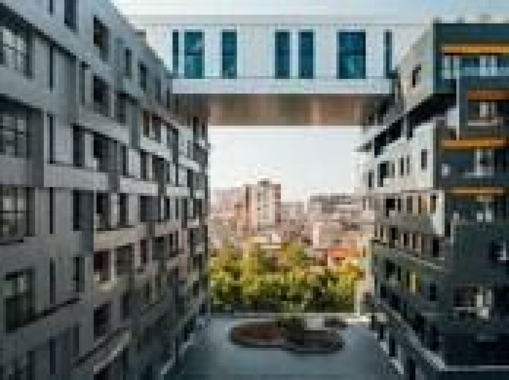 Apartment 2+1 for sale at Square 21