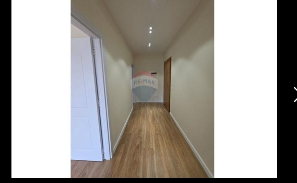 Apartament per shitje 1+1 tek Qendra Kristal