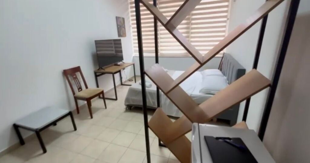 Monolocali in affitto e Airbnb nel Centro, via Myslym Shyri 42.000 lek