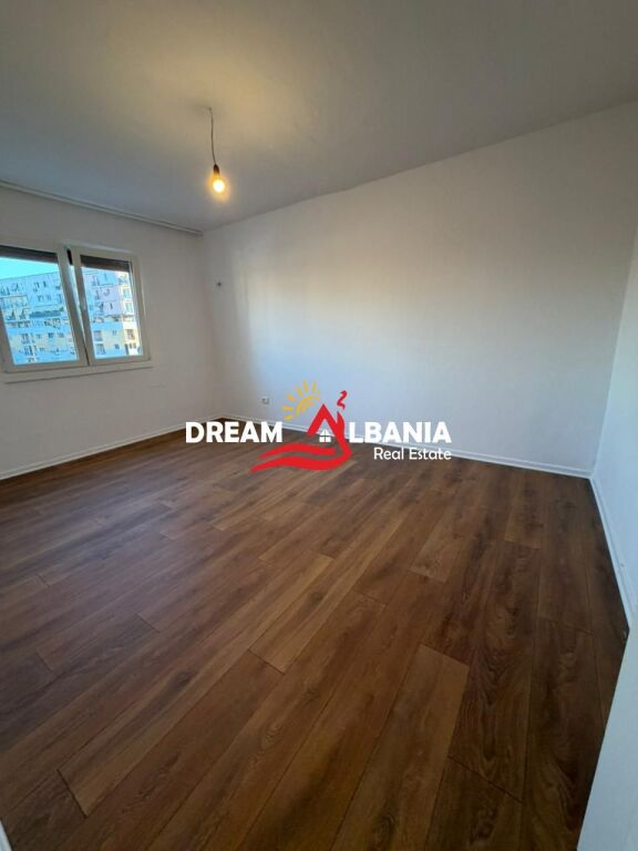 Apartment 1+1 for sale on Kongresi i Manastirit street, at the intersection of Oxhaku (ID 4119468)
