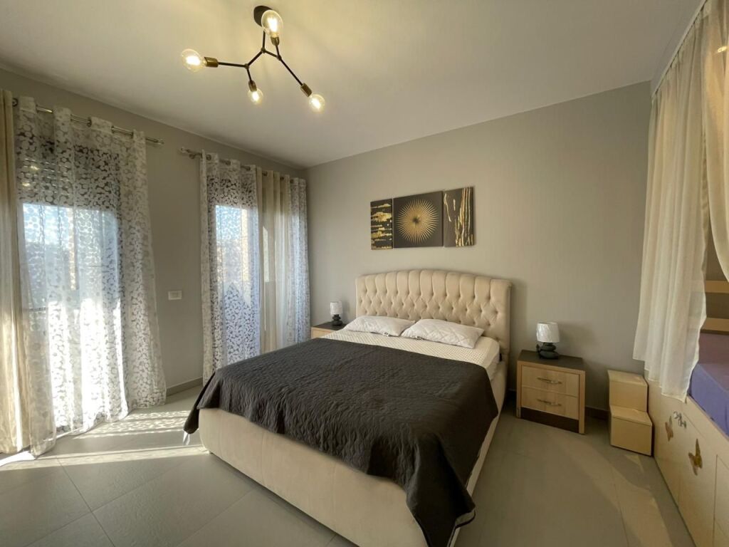 Apartment 1+1 for rent at Shushica near Dinamo Stadium.​