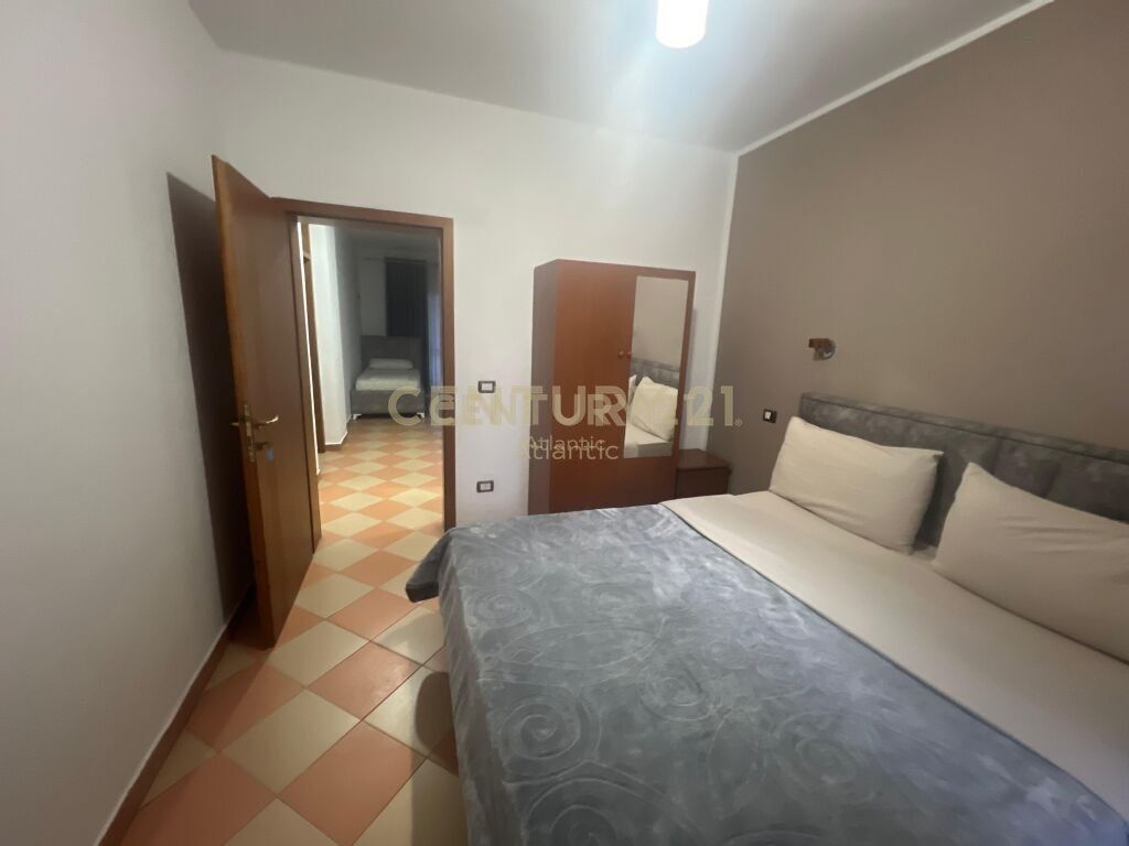 HOTEL ME QIRA TEK SHKEMBI I KAVAJES