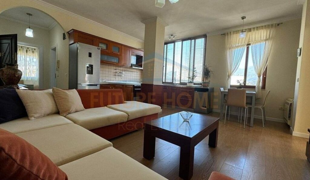 In Affitto, Appartamento 2+1, MOZAIKU, 21 Dhjetori, Tirane.