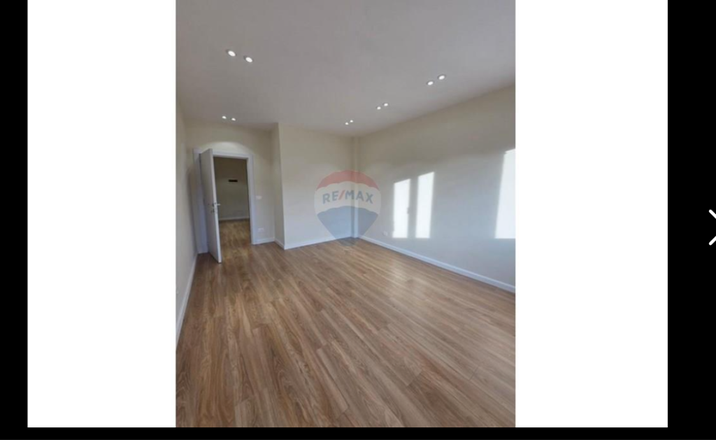 Apartament per shitje 1+1 tek Qendra Kristal