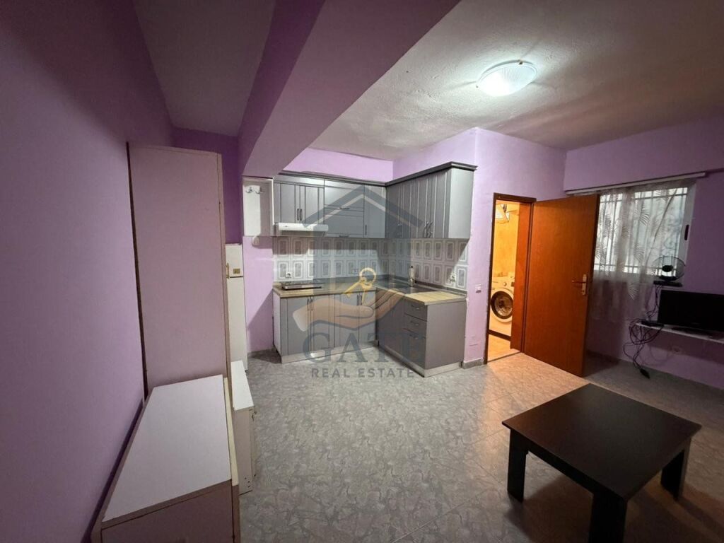 Appartamento 1+1 in Affitto – Spiaggia, Durres.