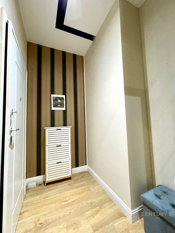 VENDESI 2 APPARTAMENTI 1+1 A DELIJORGJ