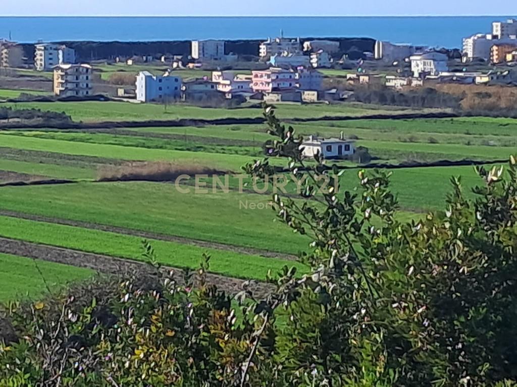 Shitet Tokë në Spille – 5,930 m² 180,000 €