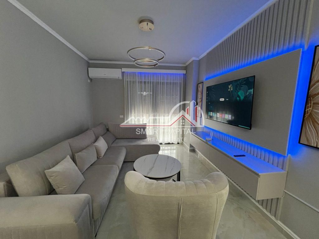 SHITET APARTAMENT 2+1 TE SHKOLLA “INTERNACIONAL”, VLORE