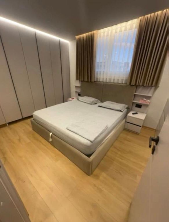 Apartament modern me qera 1+1 te Rr Sulejman Delvina