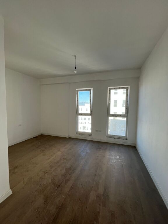 Shitet apartament 2+1 Kompleksi Aura Rruga Dritan Hoxha