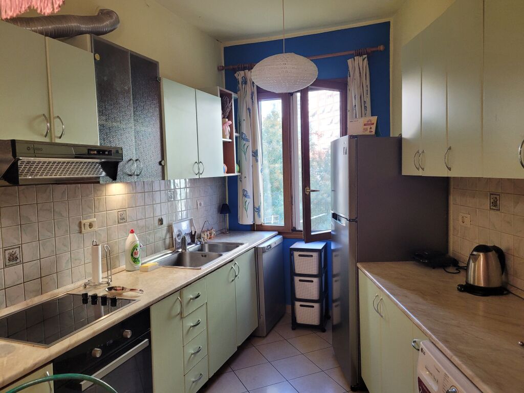 Jepet me qera apartament 2+1 – pranë Stadiumi Dinamo, Tiranë