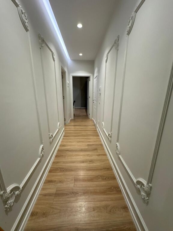 Jepet me qera super apartament 1+1 me Verande ne Kamez/500 euro