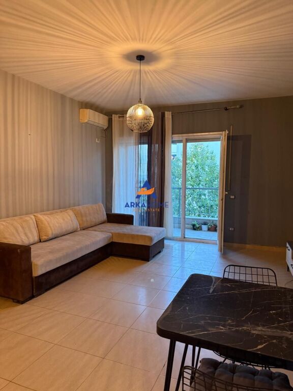 VENDESI APPARTAMENTO 2+1+BALCONE " AL LAGO SECCO " 233 000 EURO