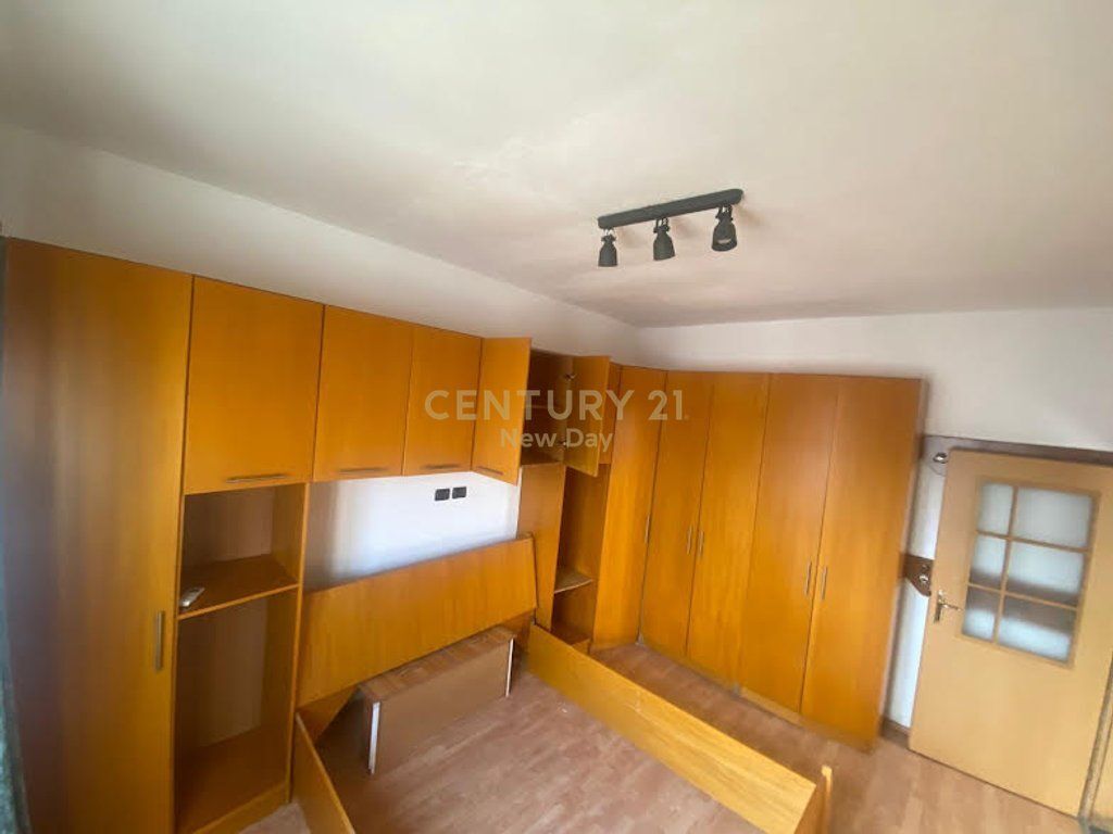 Duplex 2+1+2 for rent near Zogu Zi. 650 € /Month