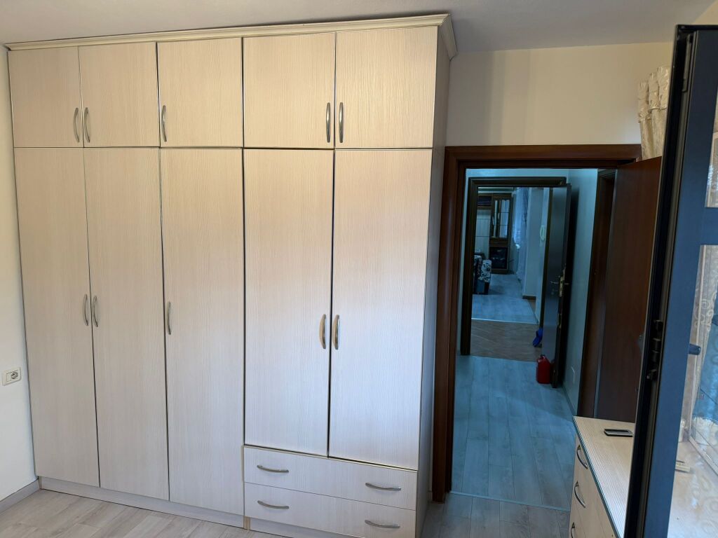 🏠 Jepet Apartament 2+1 Pranë Kthesës së Kamzës, tek Casa Italia,