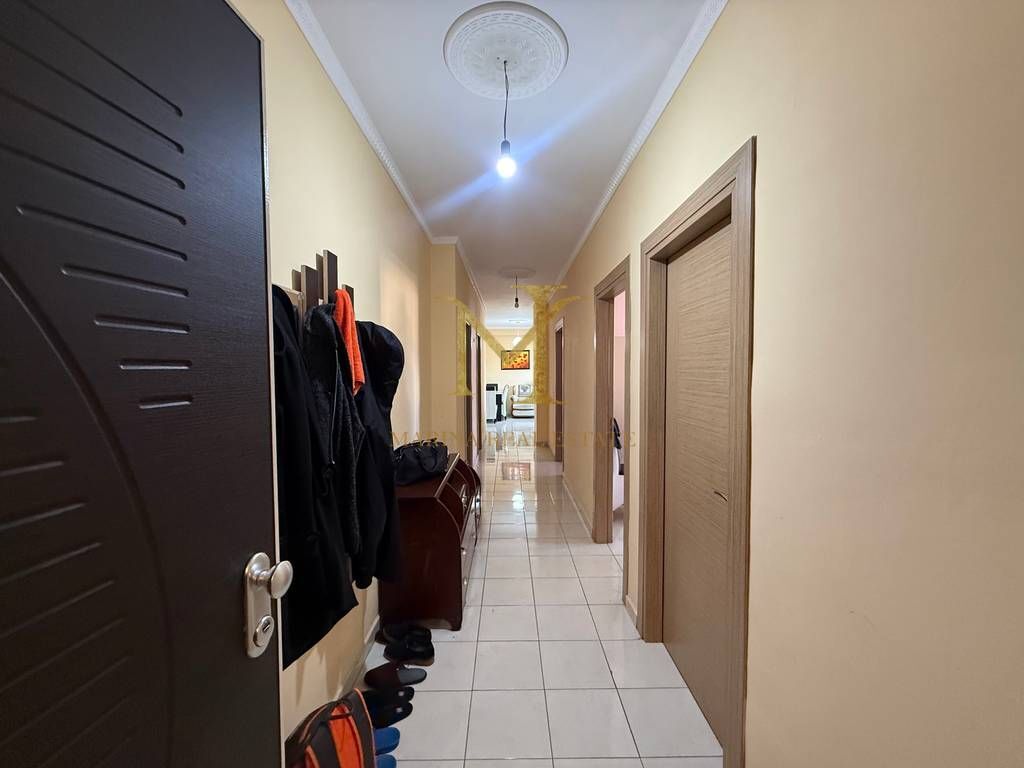 APARTAMENT 3+1,ME QERA NE PLEPA DURRES !!