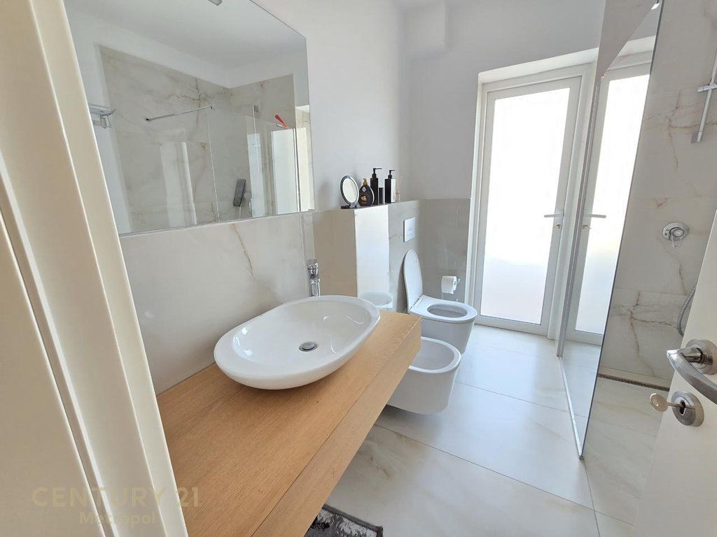 Apartment 1+1 For Rent near the Ballet School, Tirana 600 € /Month