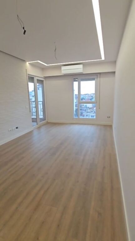 🏡 APPARTAMENTO 2+1 IN VENDITA – vicino alla Scuola Rossa