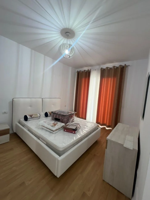 Jepet me qira – Apartament 2+1+2 në Residenca Erli Porcelan