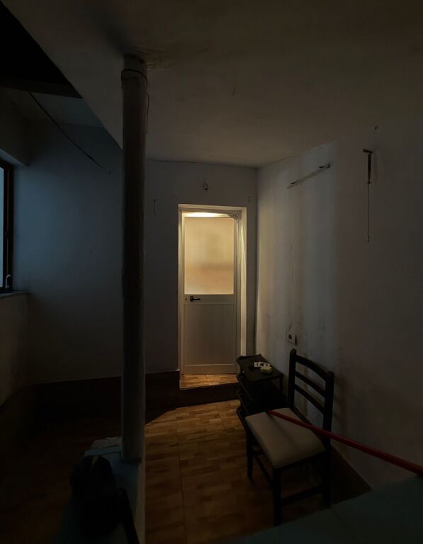 Garsoniere hotel meridiani 15,000 leke tek rruga besa