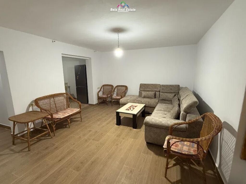 Appartamento 2+1+2 in Affitto a Myslym Shyr (ID B221408) Tirana
