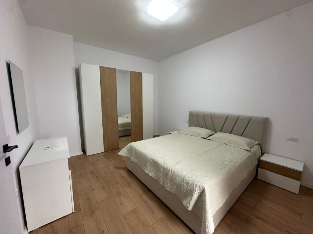 Jepet me Qera Apartament 2+1+Post Parkimi , Paskuqan