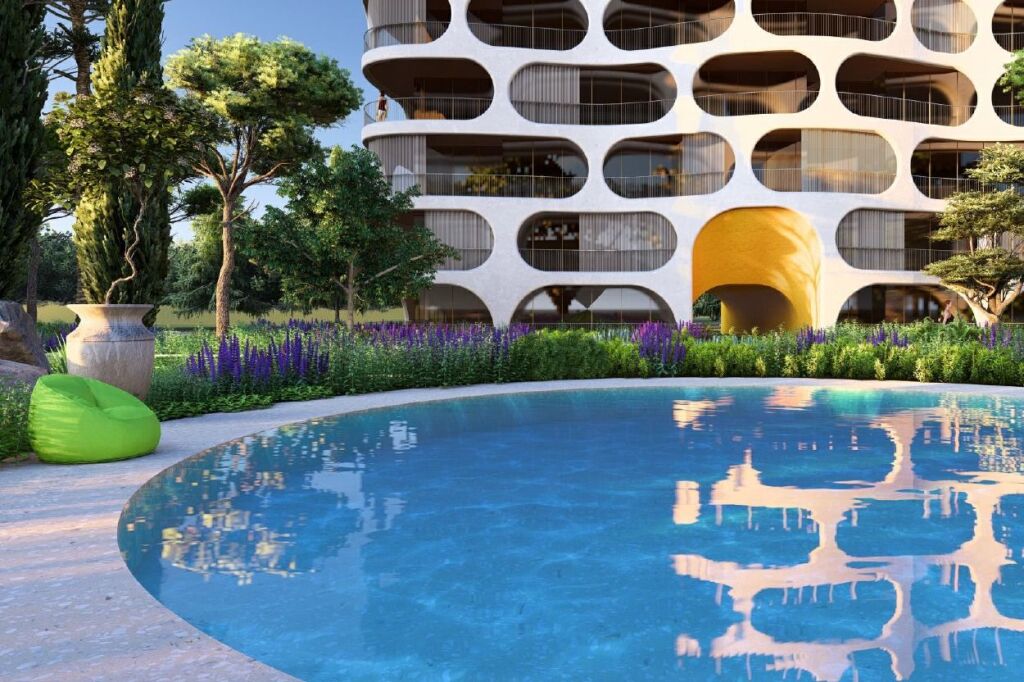 Shitet Apartament ne Radhime