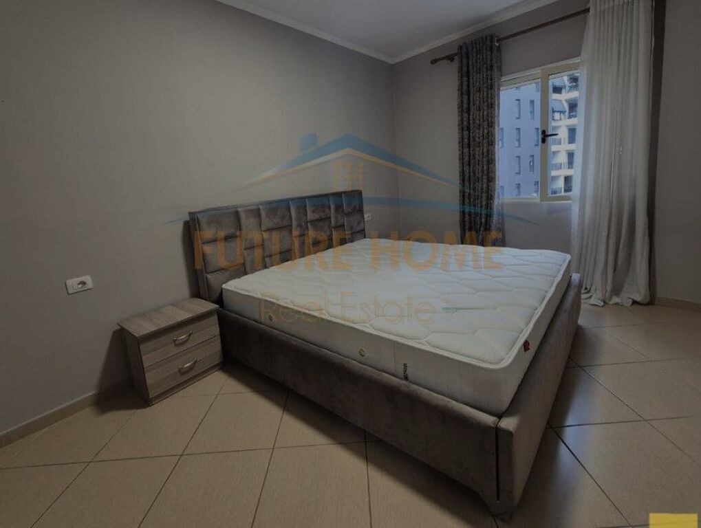 Shitet, Apartament 2+1+2, Don Bosko, Tiranë.