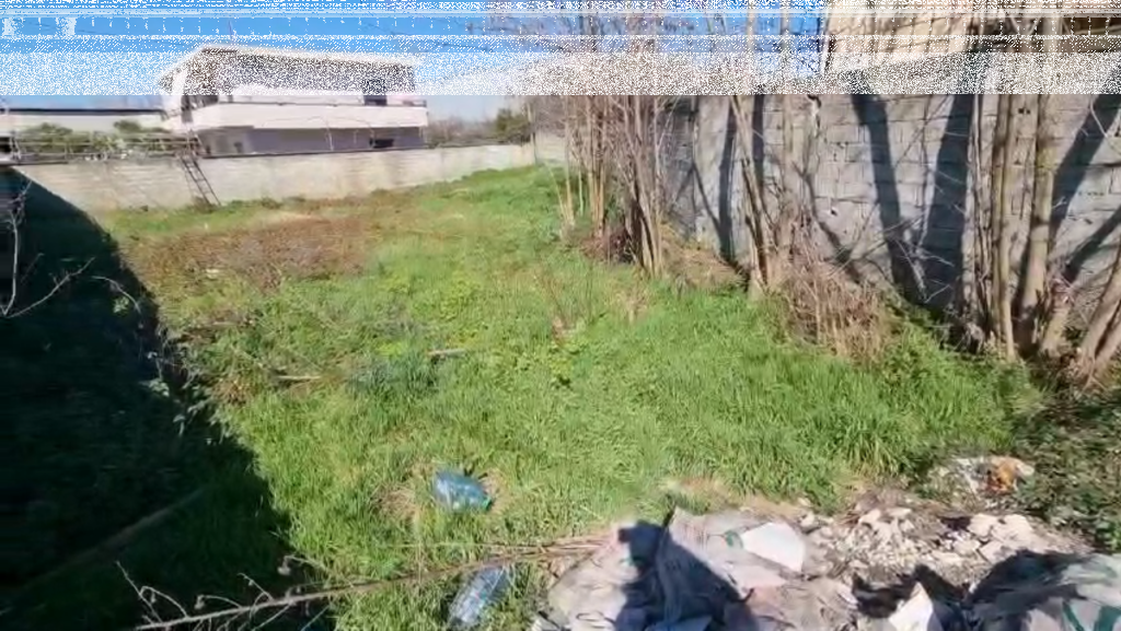 Toke per shitje, Kashar!