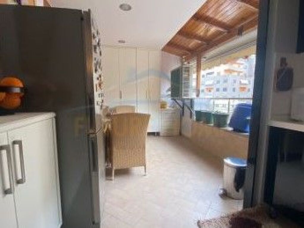 Shitet, Apartament2+1+2, Rruga e Kosovareve, Tirane.