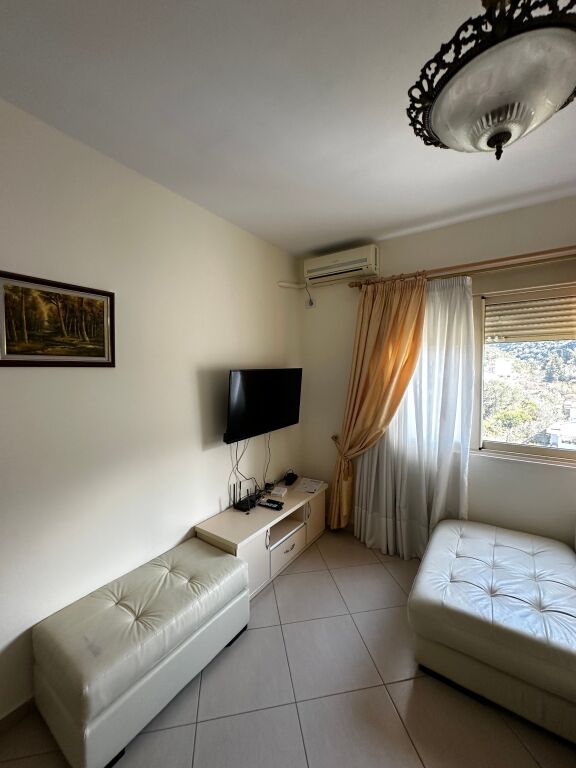 Apartament 1+1 me qira Lungo Mare, Vlorë (Vijë e dytë, pas Big Scoop)‼️