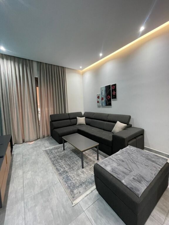 Apartament 1+1 per qira tek Kompleksi Delijorgji