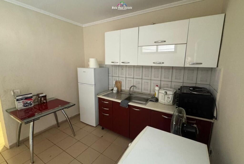 Appartamento In Affitto 3+1 In Via Bardhyl ( ID B231523) Tirana