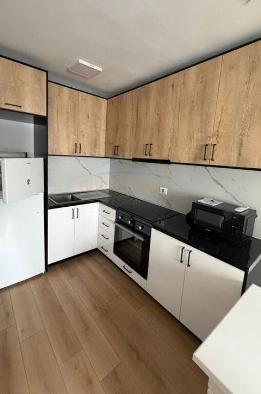 Rent, Apartment 1+1, 21 Dhjetori, Tirana.