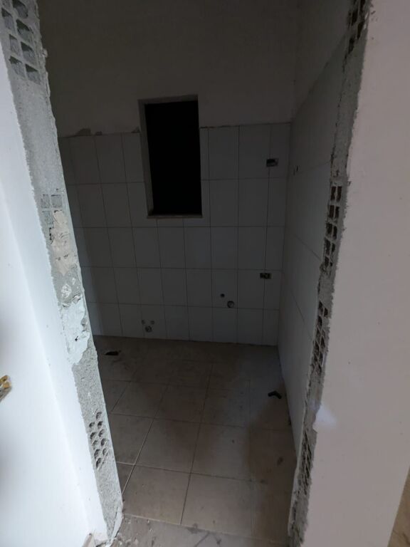 OKAZION Shitet apartament 1+1 prane Gama Market VLORE