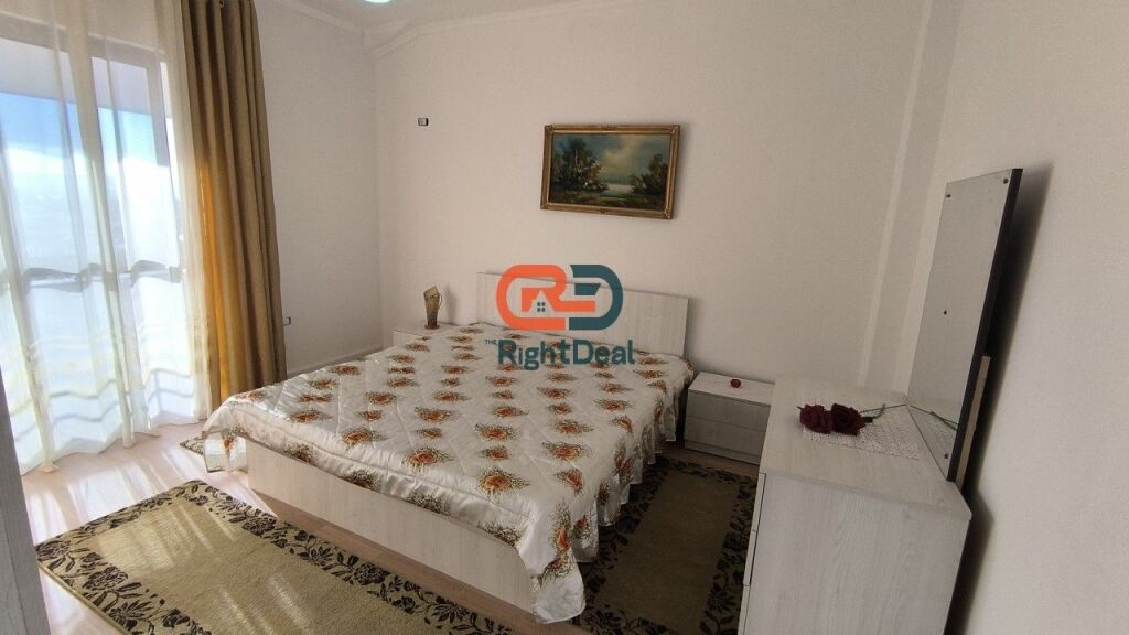 Ne Fresk, Shitet Apartament 2+1 Me Verande Me Pamje Te Lire !!!