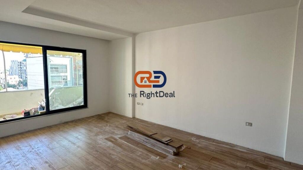 A Selvia, Affittasi Ambiente per Uffici Appena Investito !!!